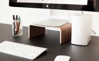A Table Stand bring your Monitor to Eye Level